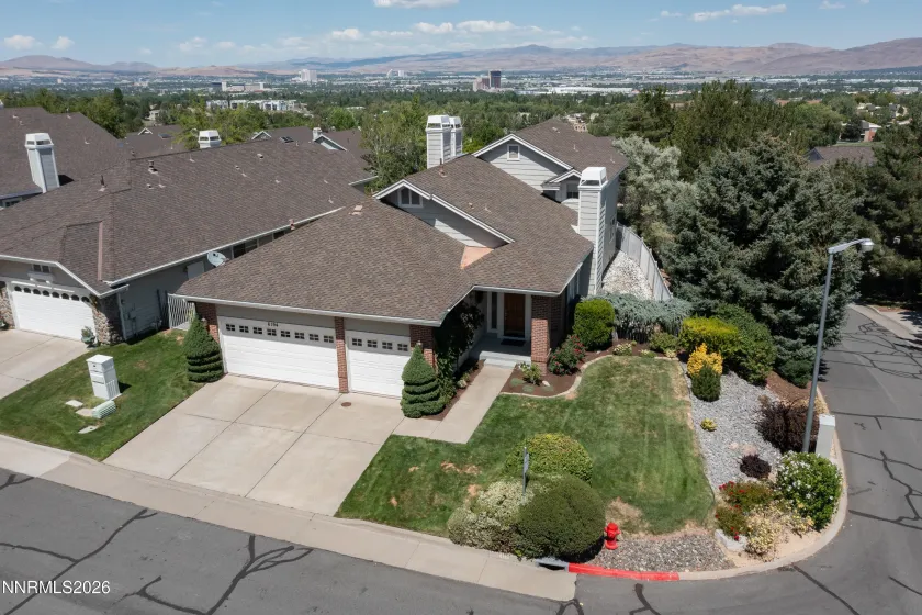 6194 Laurelwood, Reno, Nevada 89519, 3 Bedrooms Bedrooms, ,3 BathroomsBathrooms,Residential,Residential,Laurelwood,260003094