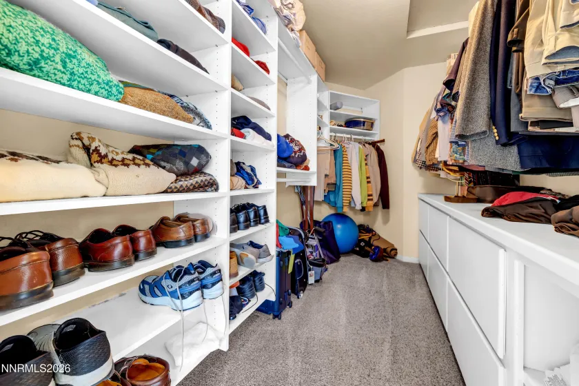 6194 Laurelwood, Reno, Nevada 89519, 3 Bedrooms Bedrooms, ,3 BathroomsBathrooms,Residential,Residential,Laurelwood,260003094