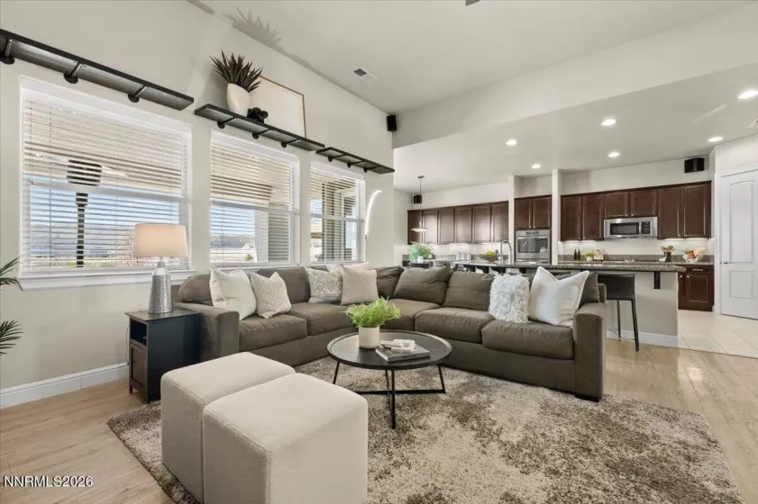 11565 Eagle Peak, Sparks, Nevada 89441, 5 Bedrooms Bedrooms, ,3 BathroomsBathrooms,Residential,Residential,Eagle Peak,260003097