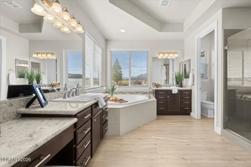 11565 Eagle Peak, Sparks, Nevada 89441, 5 Bedrooms Bedrooms, ,3 BathroomsBathrooms,Residential,Residential,Eagle Peak,260003097