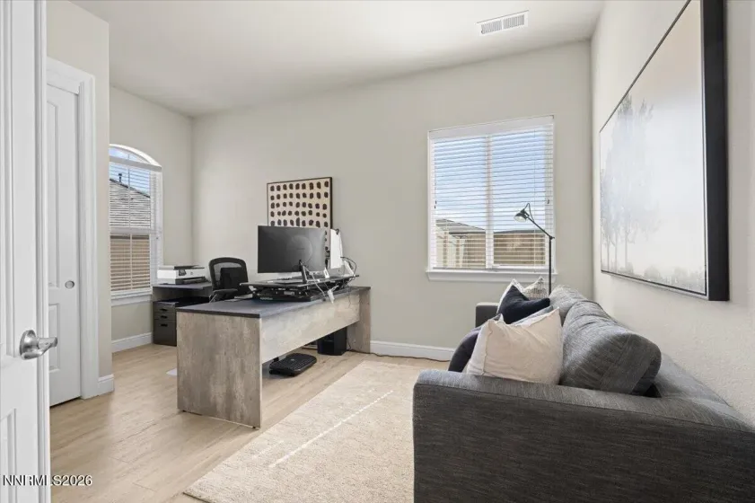 11565 Eagle Peak, Sparks, Nevada 89441, 5 Bedrooms Bedrooms, ,3 BathroomsBathrooms,Residential,Residential,Eagle Peak,260003097