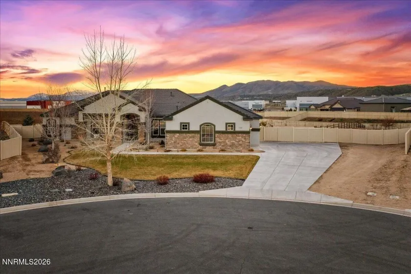 11565 Eagle Peak, Sparks, Nevada 89441, 5 Bedrooms Bedrooms, ,3 BathroomsBathrooms,Residential,Residential,Eagle Peak,260003097