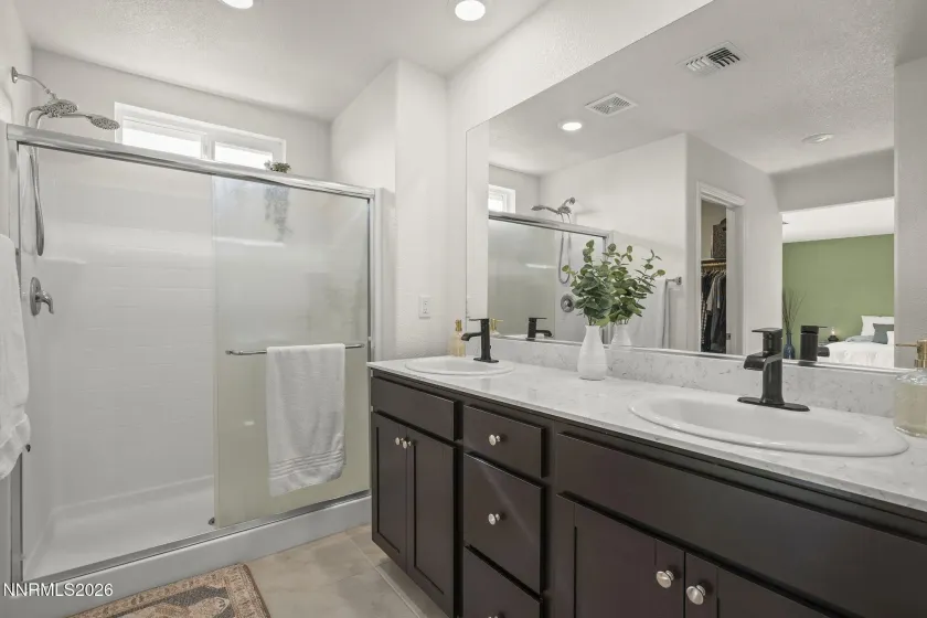 8970 Wolf River, Reno, Nevada 89506, 4 Bedrooms Bedrooms, ,3 BathroomsBathrooms,Residential,Residential,Wolf River,260003099