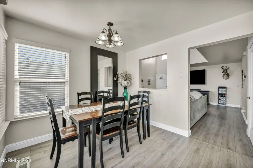 6905 Peppermint, Reno, Nevada 89506, 3 Bedrooms Bedrooms, ,3 BathroomsBathrooms,Residential,Residential,Peppermint,260003098