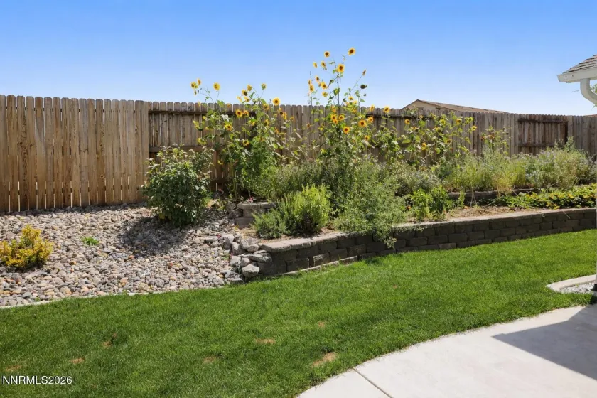 7021 Saddlehorn, Carson City, Nevada 89701, 4 Bedrooms Bedrooms, ,3 BathroomsBathrooms,Residential,Residential,Saddlehorn,260003101