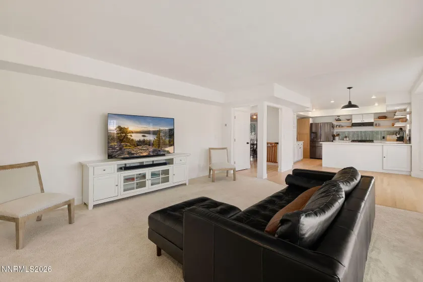 40 Day Lily, Reno, Nevada 89511, 5 Bedrooms Bedrooms, ,4 BathroomsBathrooms,Residential,Residential,Day Lily,260003100