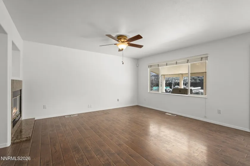 409 Solitude, Reno, Nevada 89511, 4 Bedrooms Bedrooms, ,3 BathroomsBathrooms,Residential,Residential,Solitude,260003103