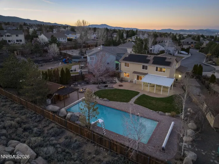 409 Solitude, Reno, Nevada 89511, 4 Bedrooms Bedrooms, ,3 BathroomsBathrooms,Residential,Residential,Solitude,260003103