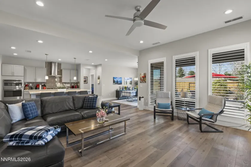 3026 Kaleidoscope, Sparks, Nevada 89441, 3 Bedrooms Bedrooms, ,3 BathroomsBathrooms,Residential,Residential,Kaleidoscope,260003104