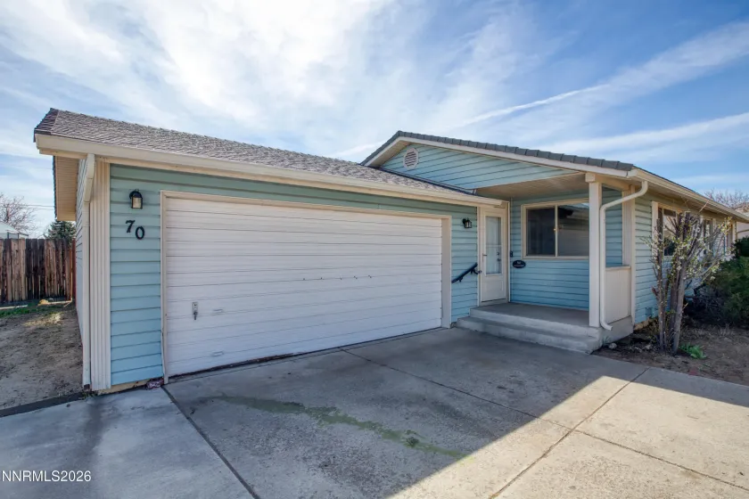 70 Palm Springs, Sparks, Nevada 89441, 3 Bedrooms Bedrooms, ,2 BathroomsBathrooms,Residential,Residential,Palm Springs,260003105