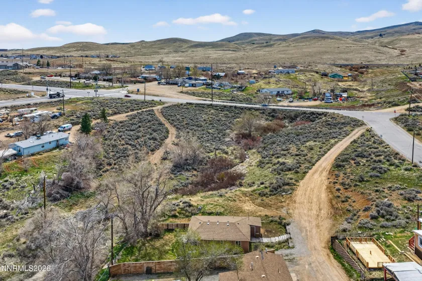 155 Walner, Reno, Nevada 89506, 2 Bedrooms Bedrooms, ,1 BathroomBathrooms,Residential,Residential,Walner,260003106