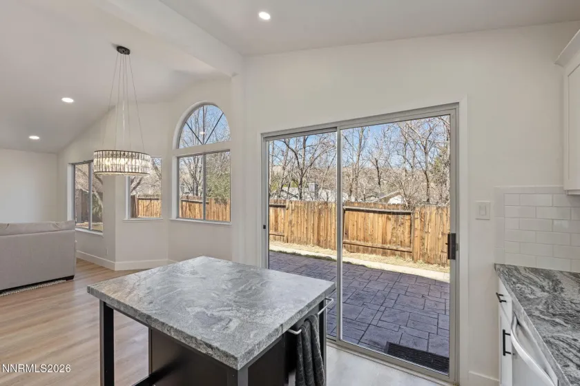 1285 Moon Ridge, Reno, Nevada 89523, 3 Bedrooms Bedrooms, ,2 BathroomsBathrooms,Residential,Residential,Moon Ridge,260003110