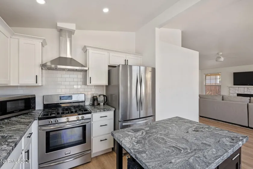 1285 Moon Ridge, Reno, Nevada 89523, 3 Bedrooms Bedrooms, ,2 BathroomsBathrooms,Residential,Residential,Moon Ridge,260003110