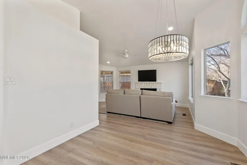 1285 Moon Ridge, Reno, Nevada 89523, 3 Bedrooms Bedrooms, ,2 BathroomsBathrooms,Residential,Residential,Moon Ridge,260003110