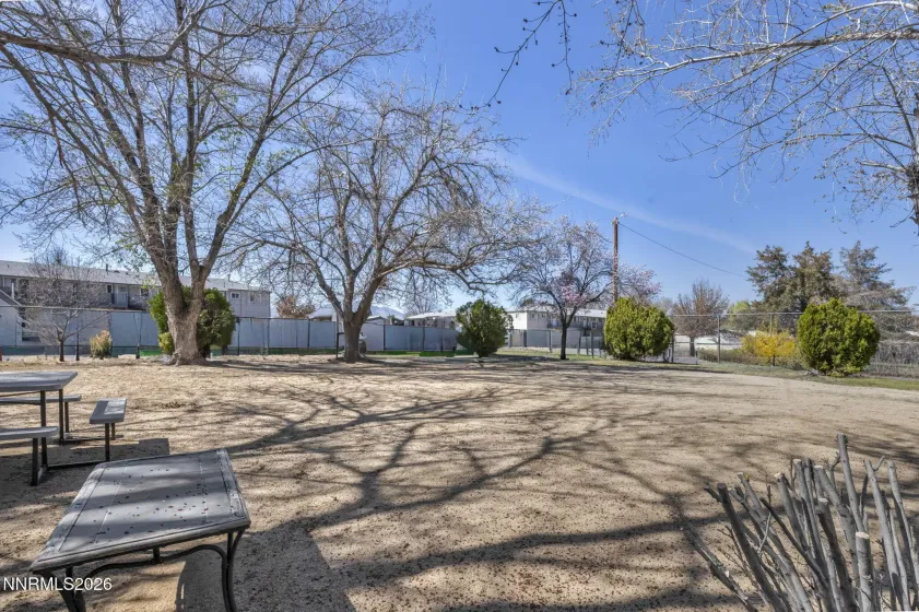 1945 4th, Sparks, Nevada 89431, 2 Bedrooms Bedrooms, ,1 BathroomBathrooms,Residential,Residential,4th,260003108