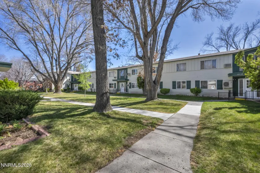 1945 4th, Sparks, Nevada 89431, 2 Bedrooms Bedrooms, ,1 BathroomBathrooms,Residential,Residential,4th,260003108