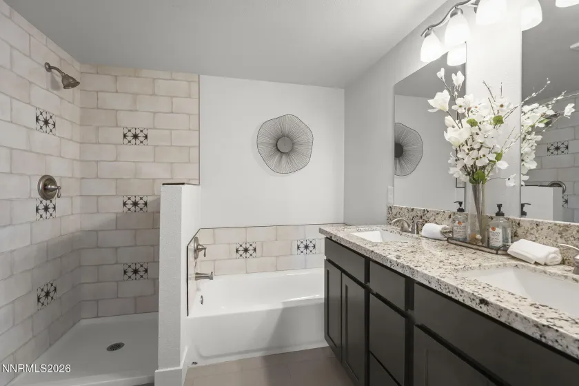 2780 Cactus View, Reno, Nevada 89506, 2 Bedrooms Bedrooms, ,2 BathroomsBathrooms,Residential,Residential,Cactus View,260003111