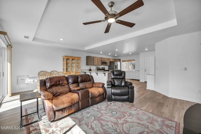 303 Eddies, Dayton, Nevada 89403, 4 Bedrooms Bedrooms, ,2 BathroomsBathrooms,Residential,Residential,Eddies,260003112