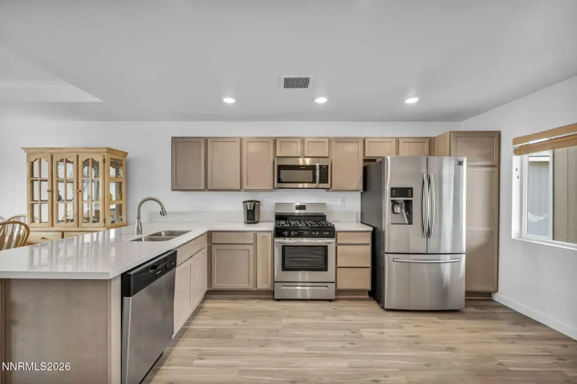 303 Eddies, Dayton, Nevada 89403, 4 Bedrooms Bedrooms, ,2 BathroomsBathrooms,Residential,Residential,Eddies,260003112