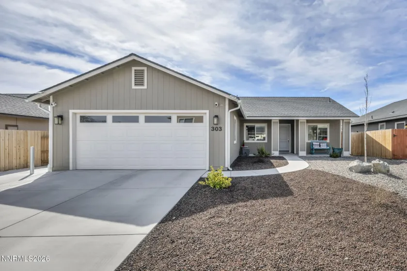 303 Eddies, Dayton, Nevada 89403, 4 Bedrooms Bedrooms, ,2 BathroomsBathrooms,Residential,Residential,Eddies,260003112