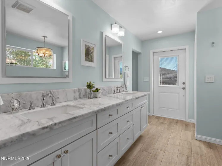 1520 Westwood, Reno, Nevada 89509, 4 Bedrooms Bedrooms, ,4 BathroomsBathrooms,Residential,Residential,Westwood,260003119