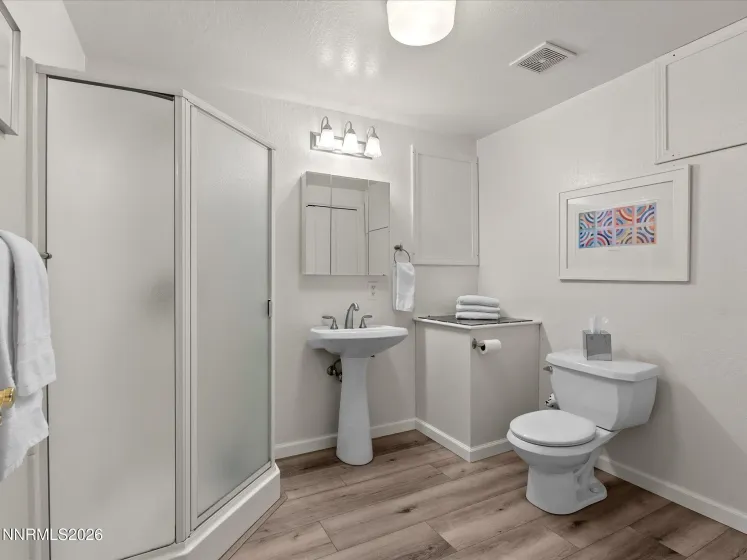 1520 Westwood, Reno, Nevada 89509, 4 Bedrooms Bedrooms, ,4 BathroomsBathrooms,Residential,Residential,Westwood,260003119