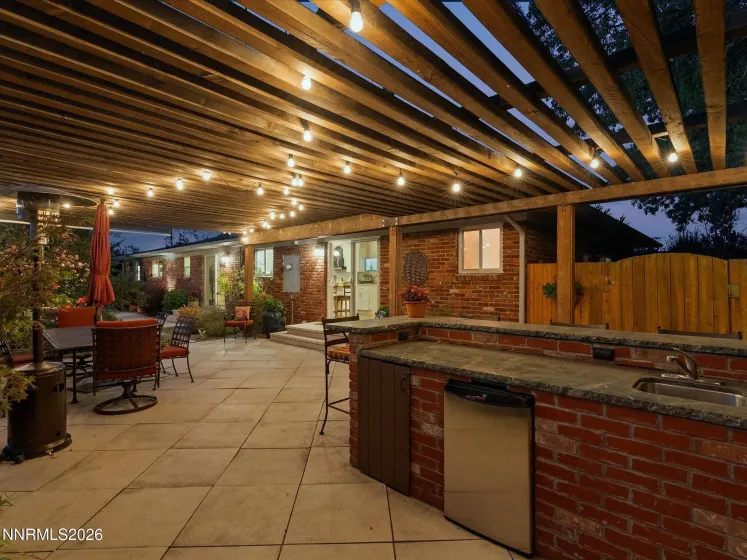 1520 Westwood, Reno, Nevada 89509, 4 Bedrooms Bedrooms, ,4 BathroomsBathrooms,Residential,Residential,Westwood,260003119