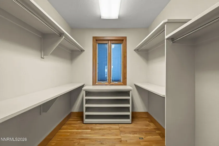 2425 Foley, Reno, Nevada 89509, 4 Bedrooms Bedrooms, ,3 BathroomsBathrooms,Residential,Residential,Foley,260003118