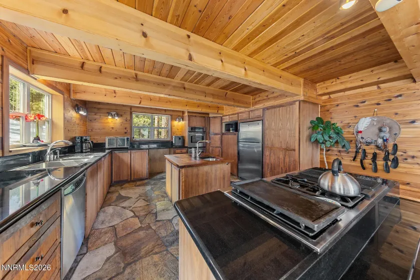 20102 Hibbet, Reno, Nevada 89511, 3 Bedrooms Bedrooms, ,3 BathroomsBathrooms,Residential,Residential,Hibbet,260003120