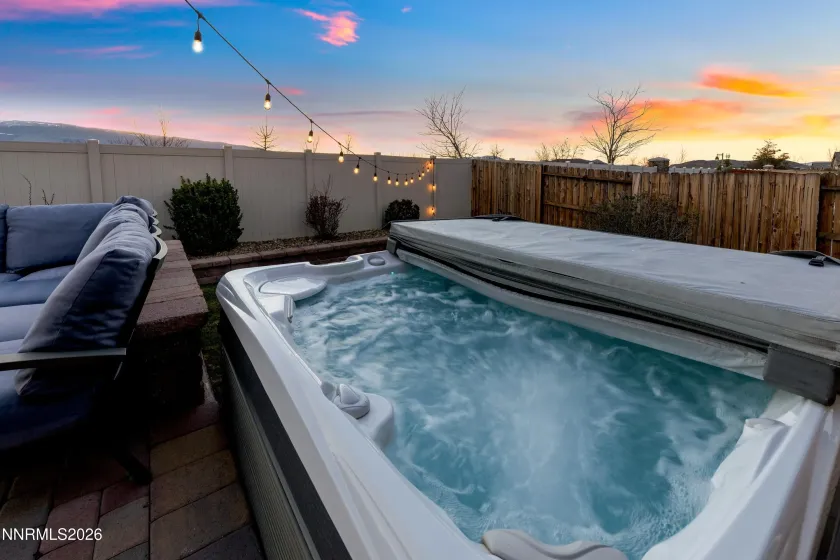 9809 Dyevera, Reno, Nevada 89521, 3 Bedrooms Bedrooms, ,3 BathroomsBathrooms,Residential,Residential,Dyevera,260003124