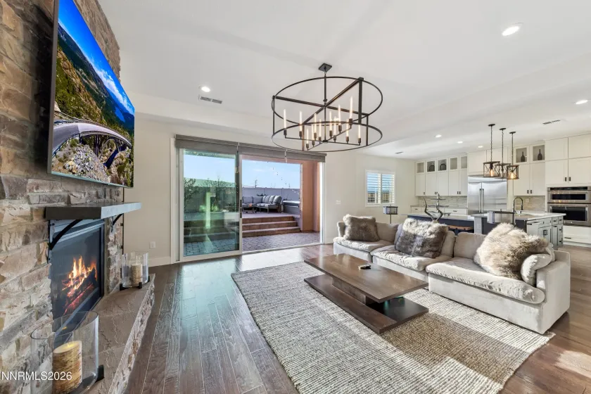 9809 Dyevera, Reno, Nevada 89521, 3 Bedrooms Bedrooms, ,3 BathroomsBathrooms,Residential,Residential,Dyevera,260003124