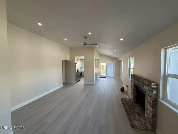 5875 Walnut Creek, Reno, Nevada 89523, 3 Bedrooms Bedrooms, ,2 BathroomsBathrooms,Residential,Residential,Walnut Creek,260003125