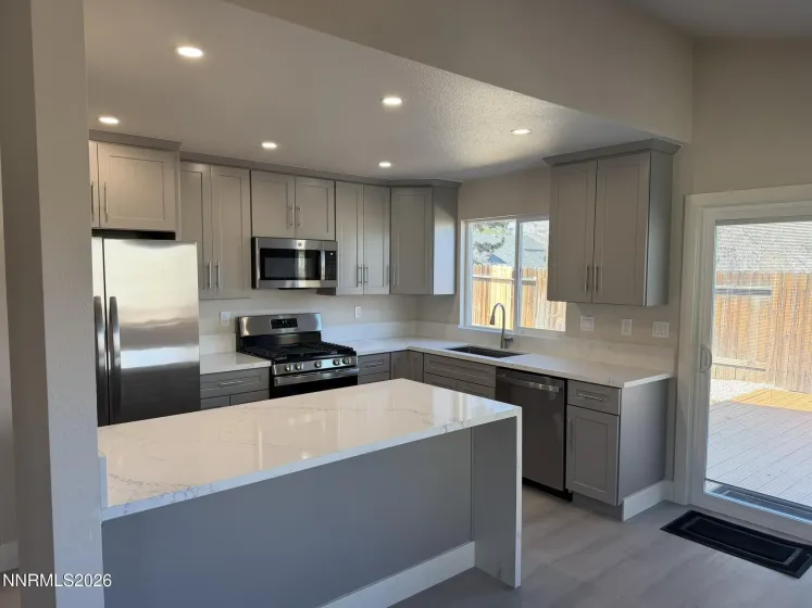 5875 Walnut Creek, Reno, Nevada 89523, 3 Bedrooms Bedrooms, ,2 BathroomsBathrooms,Residential,Residential,Walnut Creek,260003125