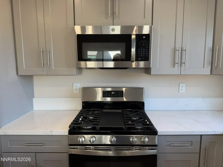 5875 Walnut Creek, Reno, Nevada 89523, 3 Bedrooms Bedrooms, ,2 BathroomsBathrooms,Residential,Residential,Walnut Creek,260003125