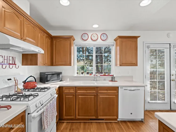 3566 Mashie, Sparks, Nevada 89431, 3 Bedrooms Bedrooms, ,2 BathroomsBathrooms,Residential,Residential,Mashie,260003127