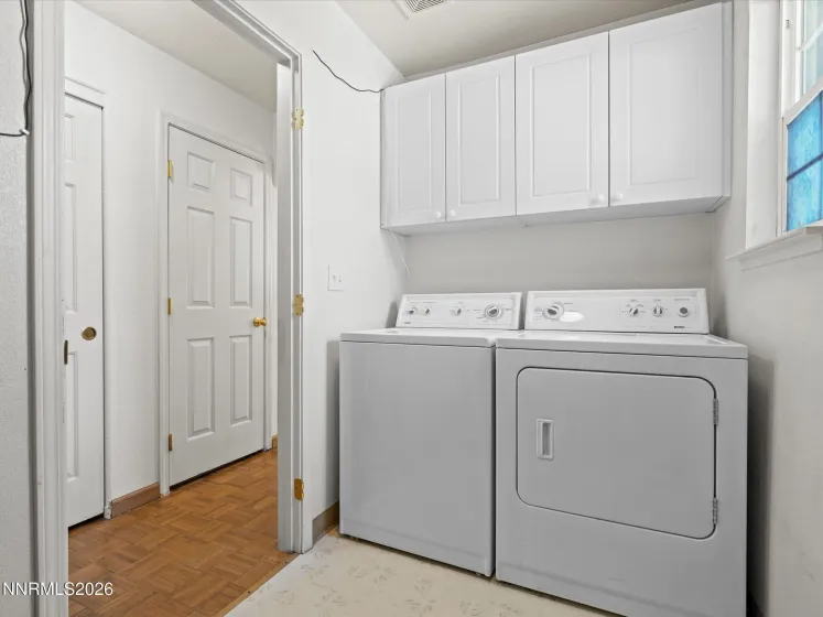 3566 Mashie, Sparks, Nevada 89431, 3 Bedrooms Bedrooms, ,2 BathroomsBathrooms,Residential,Residential,Mashie,260003127