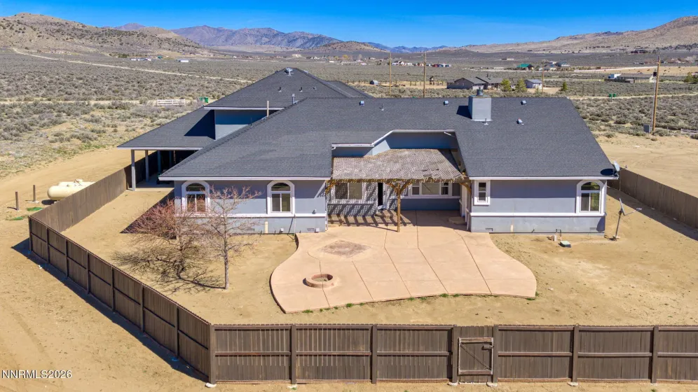 1215 Serpentine, Reno, Nevada 89506, 4 Bedrooms Bedrooms, ,5 BathroomsBathrooms,Residential,Residential,Serpentine,260003130