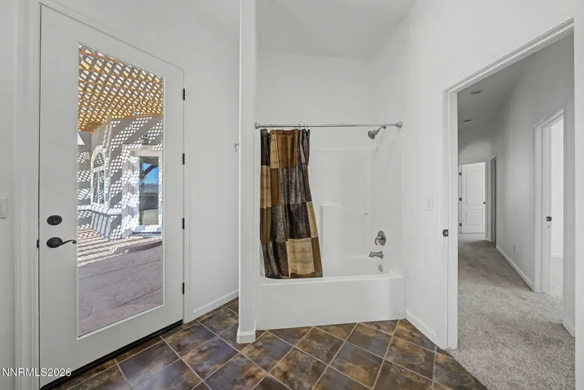 1215 Serpentine, Reno, Nevada 89506, 4 Bedrooms Bedrooms, ,5 BathroomsBathrooms,Residential,Residential,Serpentine,260003130