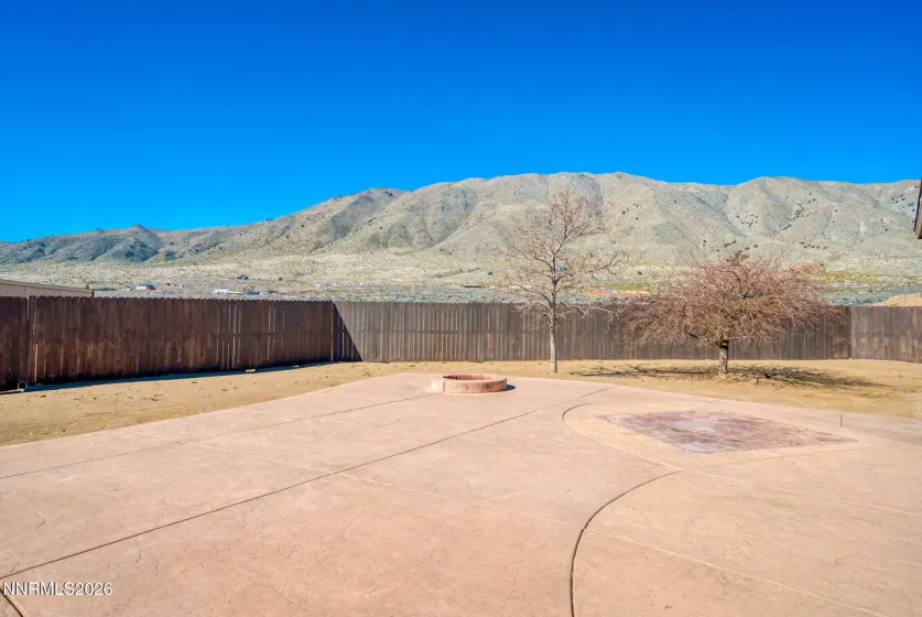 1215 Serpentine, Reno, Nevada 89506, 4 Bedrooms Bedrooms, ,5 BathroomsBathrooms,Residential,Residential,Serpentine,260003130