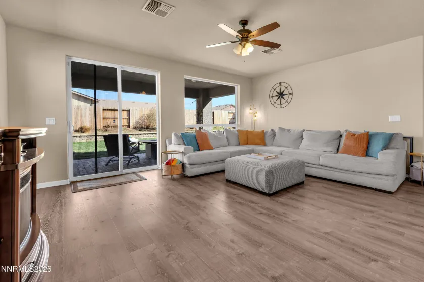 2130 Jordan Meadows, Sparks, Nevada 89441, 3 Bedrooms Bedrooms, ,2 BathroomsBathrooms,Residential,Residential,Jordan Meadows,260003132