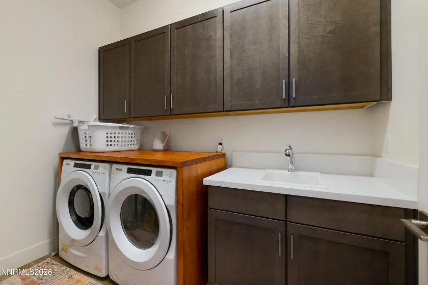 611 Camargue, Reno, Nevada 89511, 2 Bedrooms Bedrooms, ,2 BathroomsBathrooms,Residential,Residential,Camargue,260003131