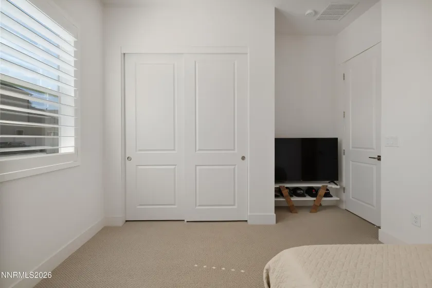 611 Camargue, Reno, Nevada 89511, 2 Bedrooms Bedrooms, ,2 BathroomsBathrooms,Residential,Residential,Camargue,260003131