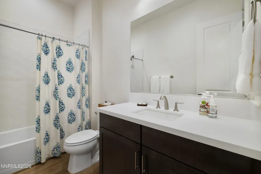 611 Camargue, Reno, Nevada 89511, 2 Bedrooms Bedrooms, ,2 BathroomsBathrooms,Residential,Residential,Camargue,260003131