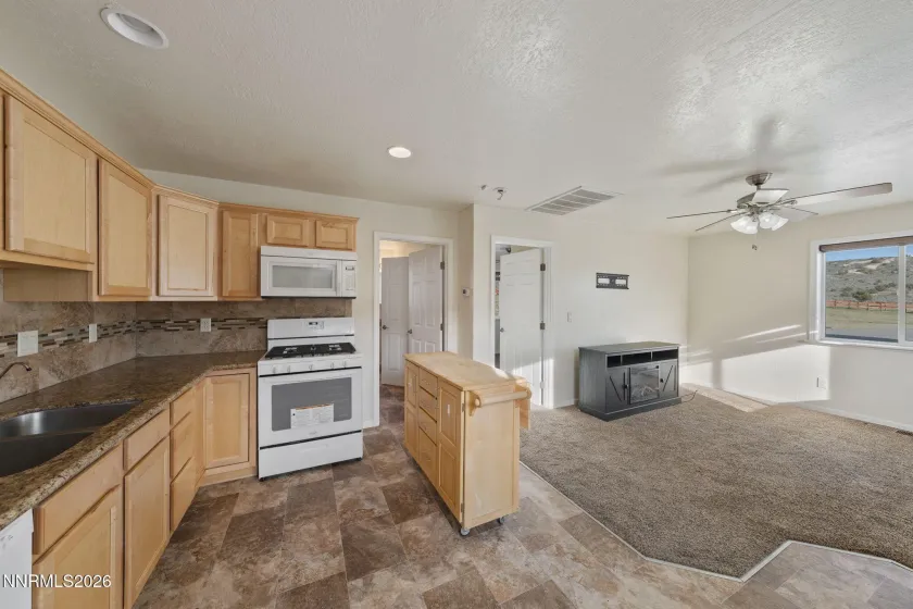 3755 Wild Horse, Reno, Nevada 89510, 7 Bedrooms Bedrooms, ,6 BathroomsBathrooms,Residential,Residential,Wild Horse,260003136