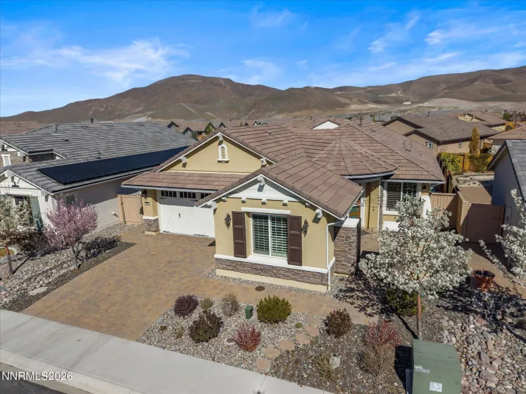 9690 Thesolious, Reno, Nevada 89521, 2 Bedrooms Bedrooms, ,2 BathroomsBathrooms,Residential,Residential,Thesolious,260003140