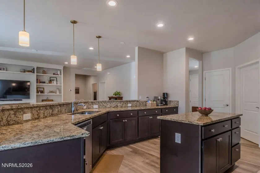 569 Country Hollow, Fernley, Nevada 89408, 3 Bedrooms Bedrooms, ,2 BathroomsBathrooms,Residential,Residential,Country Hollow,260003147