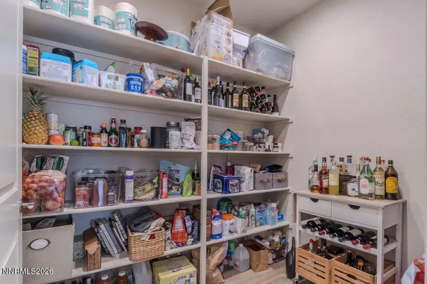 569 Country Hollow, Fernley, Nevada 89408, 3 Bedrooms Bedrooms, ,2 BathroomsBathrooms,Residential,Residential,Country Hollow,260003147