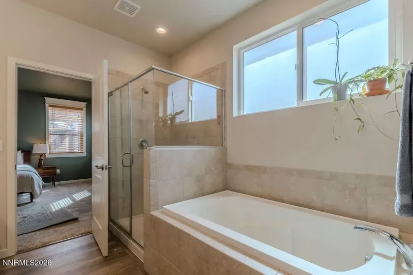 569 Country Hollow, Fernley, Nevada 89408, 3 Bedrooms Bedrooms, ,2 BathroomsBathrooms,Residential,Residential,Country Hollow,260003147