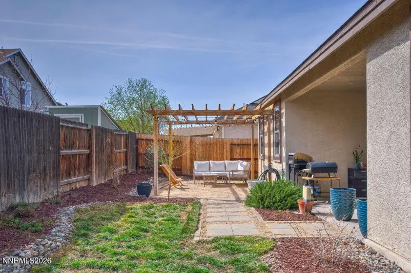 569 Country Hollow, Fernley, Nevada 89408, 3 Bedrooms Bedrooms, ,2 BathroomsBathrooms,Residential,Residential,Country Hollow,260003147