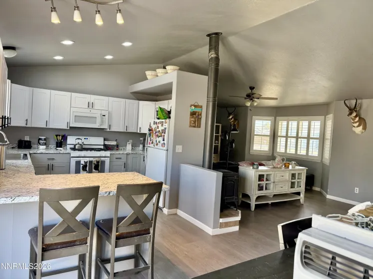 416 Paul, Yerington, Nevada 89447, 3 Bedrooms Bedrooms, ,2 BathroomsBathrooms,Residential,Residential,Paul,260003148